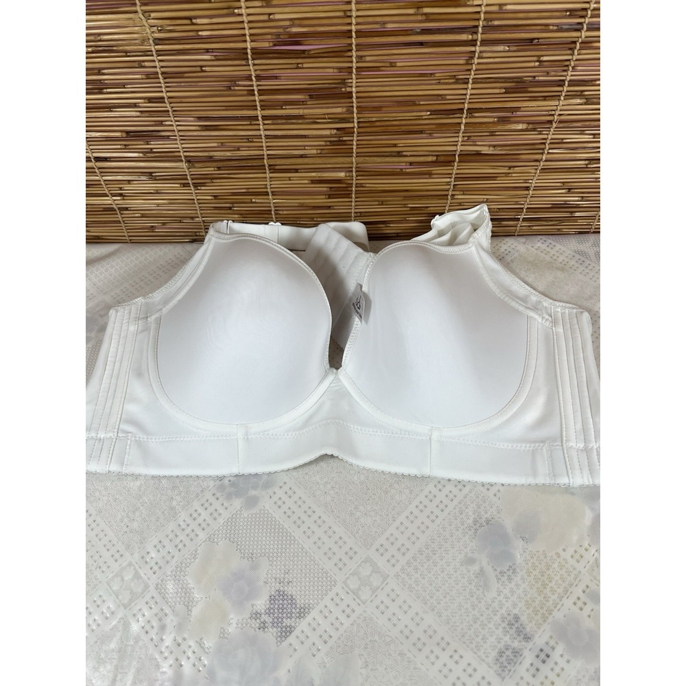 Plus Size Push Up Bra For Womens Hide Back Fat Smoothing  Size 10 (46 D,DD)